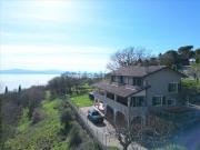 Case e ville in vendita di 572 m² in Località Cerqueto...