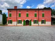 Case e ville in vendita di 573 m² in Via Chiavica Mari