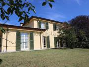 Case e ville in vendita di 575 m² in Via Le Pezze