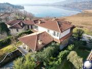 Case e ville in vendita di 579 m² in Via Alessandro Manzoni