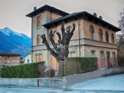 Case e ville in vendita di 585 m²