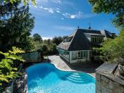 Case e ville in vendita di 586 m² in Strada Cigala