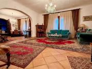 Case e ville in vendita di 600 m² in Via Alfredo Graziani