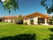 Case e ville in vendita di 600 m² in Via Cesare Maliani