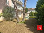 Case e ville in vendita di 600 m² in Via Francesco II di...