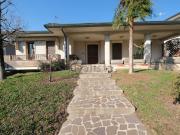 Case e ville in vendita di 600 m² in Via Roma Ovest