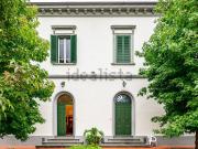 Case e ville in vendita di 610 m² in Via Fiorentina