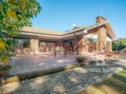 Case e ville in vendita di 615 m² in Via di Tor Carbone, 65