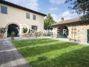 Case e ville in vendita di 620 m²