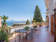 Case e ville in vendita di 626 m² in Via Giovenale