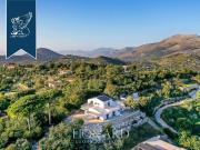 Case e ville in vendita di 630 m²