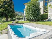 Case e ville in vendita di 630 m² in Via Ferretti Case e ville in vendita di 630 m² in Via Ferretti