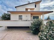 Case e ville in vendita di 645 m² in Contrada Serra