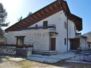 Case e ville in vendita di 647 m² in Via Fontana della...