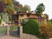 Case e ville in vendita di 650 m² in Via dei Ronchi, 8