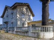 Case e ville in vendita di 650 m² in Via Lavagello, 204