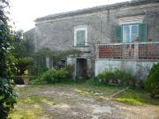 Case e ville in vendita di 650 m² in Via Rocciola...