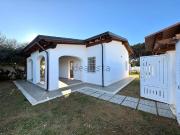 Case e ville in vendita di 65 m² in Via Monte Circeo, 54