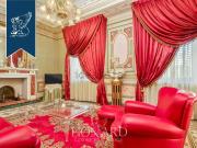 Case e ville in vendita di 662 m²