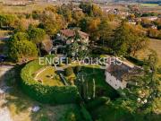 Case e ville in vendita di 662 m² in Via Montrone, 2