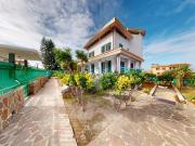 Case e ville in vendita di 680 m²