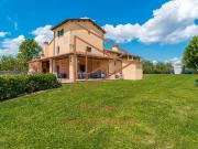 Case e ville in vendita di 680 m² in Via Lilliano e...