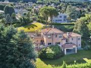 Case e ville in vendita di 690 m² in Via Al Maglio, 3