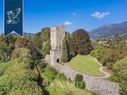 Case e ville in vendita di 700 m²