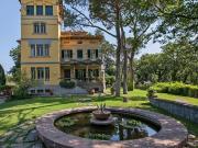 Case e ville in vendita di 700 m² in Via di Seteria