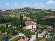 Case e ville in vendita di 700 m² in Località Racciano, 40