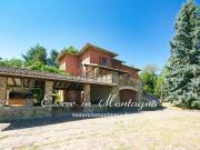 Case e ville in vendita di 700 m² in Via Cimaleda, 1110