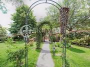 Case e ville in vendita di 700 m² in Via Flaminia, 2197