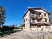 Case e ville in vendita di 700 m² in Via Sublacense, 29