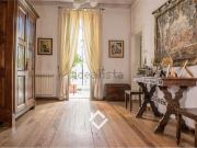 Case e ville in vendita di 715 m² in Via Roma, 17