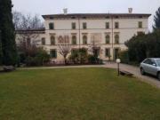 Case e ville in vendita di 722 m² in Via Quar