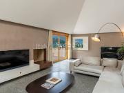 Case e ville in vendita di 726 m² in Via Laghetto