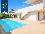 Case e ville in vendita di 750 m²