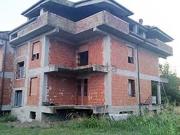 Case e ville in vendita di 750 m² in Via Acqua dei Pioppi