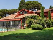 Case e ville in vendita di 750 m² in Via dei Due Ponti