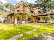 Case e ville in vendita di 750 m² in Via del Monte di...