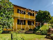 Case e ville in vendita di 750 m² in Via Giacomo Matteotti