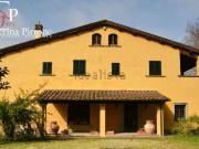 Case e ville in vendita di 750 m² in Via San Tommaso, 10