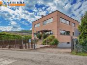 Case e ville in vendita di 800 m² in Via Baraggia, 2