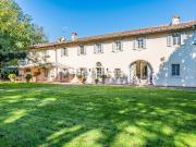 Case e ville in vendita di 800 m² in Via Castagnolo