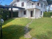 Case e ville in vendita di 80 m² in Via del Frassino