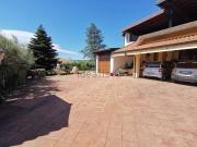 Case e ville in vendita di 813 m² in Via s Antonio