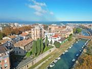 Case e ville in vendita di 818 m² in Via Pietro Mascagni