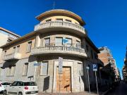 Case e ville in vendita di 830 m² in Via Umbria, 58