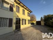 Case e ville in vendita di 83 m² in Via Viazzolo, 33