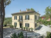 Case e ville in vendita di 840 m² in Via di Sant&apos...